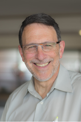 Dr. Peter Rosenbaum headshot